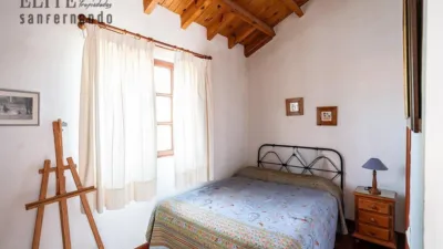 Chalet on Villaverde-Trapa Street photo 27