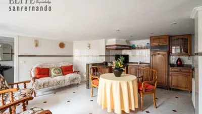 Chalet on Calle del Cardenal Cisneros photo 10