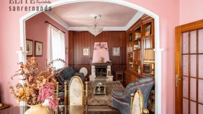Chalet on Calle del Cardenal Cisneros photo 2