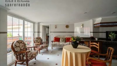 Chalet on Calle del Cardenal Cisneros photo 9