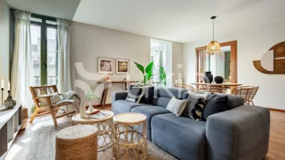 Piso en alquiler en Ronda de la Universitat - Imagen 5