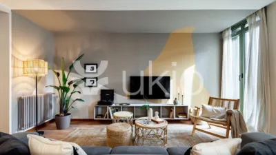 Piso en alquiler en Ronda de la Universitat - Imagen 6