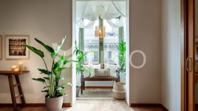 Piso en alquiler en Ronda de la Universitat - Imagen 9