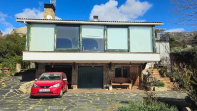 Chalet on Calle del Frontal photo 4