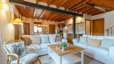 Chalet on Calle Solana photo 10