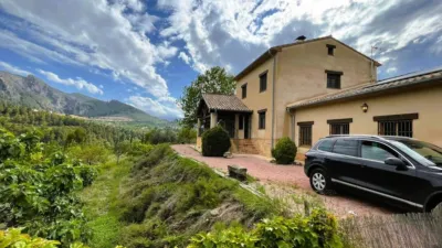 Chalet on Calle Solana photo 42