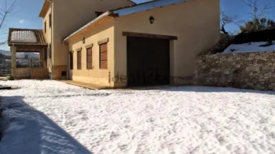 Chalet on Calle Solana photo 4