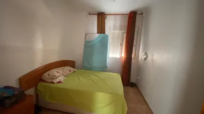 Casa adosada en venta en Carretera de la Mojonera, cerca de Avenida de Pablo Picasso, Centro (Distrito Núcleo Urbano. Roquetas de Mar) de 189.000 €