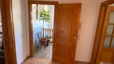 Casa adosada en venta en Carretera de la Mojonera, cerca de Avenida de Pablo Picasso, Centro (Distrito Núcleo Urbano. Roquetas de Mar) de 189.000 €