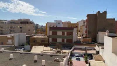 Piso en venta en Centro, Centro (Distrito Núcleo Urbano. Roquetas de Mar) de 130.000 €