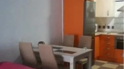 Piso en venta en Calle de Séneca, Av. Juan Carlos I-Plaza de Toros (Distrito Núcleo Urbano. Roquetas de Mar) de 115.000 €