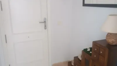 Piso en venta en Avenida de José Amat Benavides, Centro (Distrito Núcleo Urbano. Roquetas de Mar) de 185.000 €
