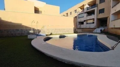 Piso en venta en Calle de Dioniso, Av. Juan Carlos I-Plaza de Toros (Distrito Núcleo Urbano. Roquetas de Mar) de 132.000 €