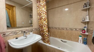 Apartment on Calle de Miguel Ángel photo 14