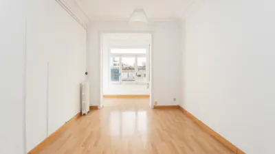 Piso en venta en Carrer de la Diputació, cerca de Carrer de Pau Claris, La Dreta de l'Eixample (Distrito Eixample. Barcelona Capital) de 949.500 €