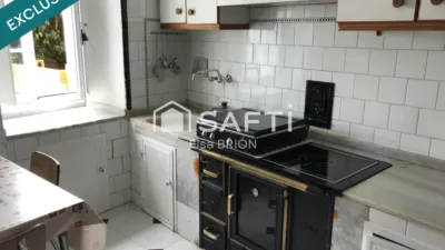 Casa en venta en Noia, Noia de 90.000 €