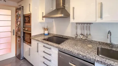 Piso en alquiler en Avenida de la Gran Vía del Sureste - Imagen 4