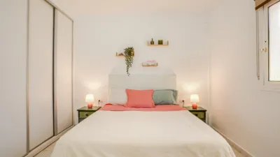 Apartment on Calle de Venecia photo 11