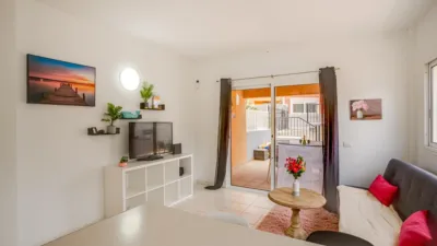 Apartment on Calle de Venecia photo 3