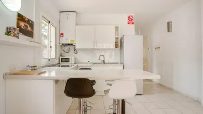 Apartment on Calle de Venecia photo 8