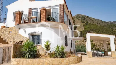 Rustic Finca in Alcaucín photo 5