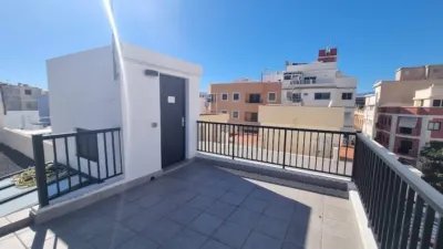 Casa en venta en Centro, Centro-Zona Calle Castillo (Distrito Centro-Ifara. Santa Cruz de Tenerife Capital) de 800.000 €