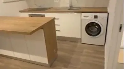 Piso en alquiler en Ronda de Sant Antoni, cerca de Carrer dels Tallers - Imagen 3