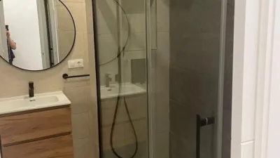 Piso en alquiler en Ronda de Sant Antoni, cerca de Carrer dels Tallers - Imagen 5