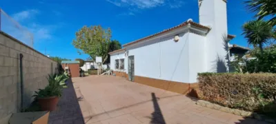 Chalet on Calle C del Quejigo 2 photo 12