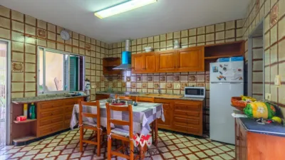 Apartment on Carrer de Llucmajor photo 9
