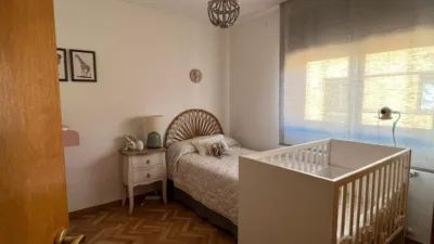 Piso en alquiler en Avenida del Santuario de Valverde, cerca de Calle de la Colegiata de Cervatos - Imagen 11