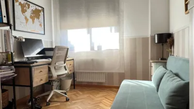 Piso en alquiler en Avenida del Santuario de Valverde, cerca de Calle de la Colegiata de Cervatos - Imagen 12