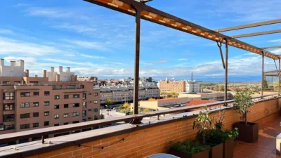 Piso en alquiler en Avenida del Santuario de Valverde, cerca de Calle de la Colegiata de Cervatos - Imagen 22