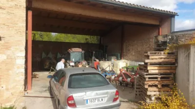 Rustic Finca on Avinguda de Vilafranca del Penedès photo 4