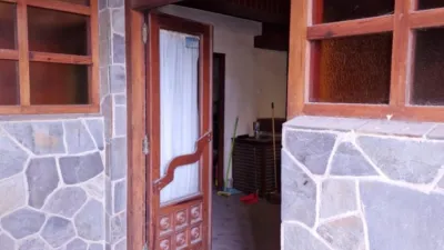 Local comercial en venta en Avenida de Santa Cristina - Vista 2