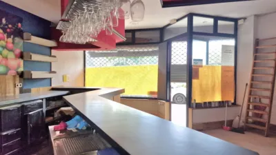 Local comercial en alquiler en Ronda de Outeiro, cerca de Avenida del Alcalde Pérez Arda - Vista 3