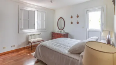 Casa – A Coruña, San Vicenzo de Elviña, Penarredonda - Més