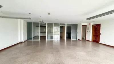 Oficina en alquiler en Calle de Isaac Peral - Vista 2