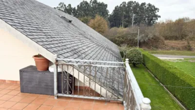 Chalet on Calle de la Trivisqueira photo 18