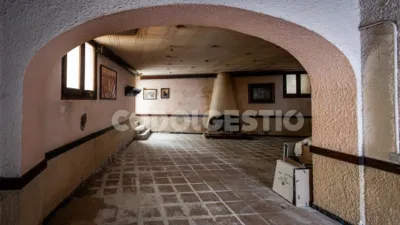 Apartment in Torelló photo 8