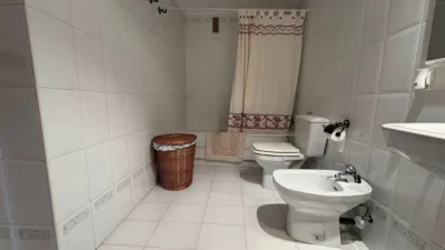Apartment on Calle de Victoria Balfe photo 20