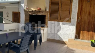 Terraced house on Carrer de Costa Rica photo 3