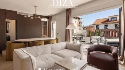 Penthouse on Calle Cedaceros photo 3
