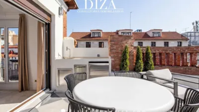 Penthouse on Calle Cedaceros photo 4