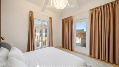 Penthouse on Calle Cedaceros photo 9
