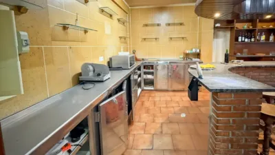 Local comercial en venta en Calle de Velázquez - Més