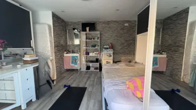 Apartment on Carrer de Cantàbria photo 22