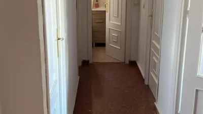 Habitación en alquiler en Puerta Carmona-Puerta Osario-Amador de los Ríos, Nervión (Distrito Nervión. Sevilla Capital) de 350 €<span>/mes</span>