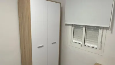 Habitación en alquiler en El Juncal, El Plantinar-El Juncal-Avenida de la Paz (Distrito Sur. Sevilla Capital) de 325 €<span>/mes</span>