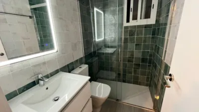 Habitación en alquiler en Calle del Alberche, El Plantinar-El Juncal-Avenida de la Paz (Distrito Sur. Sevilla Capital) de 400 €<span>/mes</span>